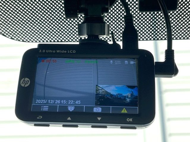 �y�h���C�u���R�[�_�[�z�h���C�u���R�[�_�[����!���s���͂������A������^�]�⎖�̂ɑ��������ہA�f���ŋL�^���A����̃��X�N�ɔ����܂��B���L�^�pSD�J�[�h�͂��q�l�����g�ł��������������K�v������܂��B