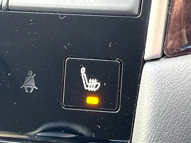 �y�V�[�g�q�[�^�[�z�������ɏd�󂷂�V�[�g�q�[�^�[!�G�A�R����葁�����܂��Ă����̂Ŋ�����̐l�����S�ł��ˁ�G�A�R���̉����͊������邩����A�Ƃ������ɂ����������߂ł��B