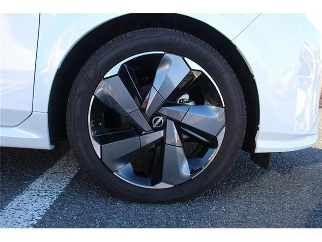 ���Ǝҗl�ւ̔̔��͂��f�肳���Ă��������܂��B �Ԍ������ԗ��̏ꍇ�́A�Ԍ����擾�������x�������z�ŕ\�����Ă���܂��B