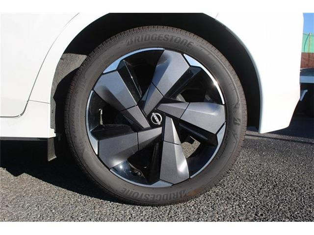 ���Ǝҗl�ւ̔̔��͂��f�肳���Ă��������܂��B �Ԍ������ԗ��̏ꍇ�́A�Ԍ����擾�������x�������z�ŕ\�����Ă���܂��B