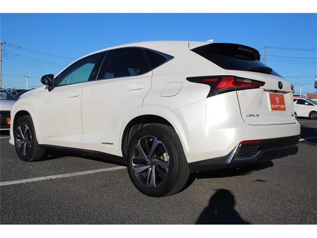 ���Ǝҗl�ւ̔̔��͂��f�肳���Ă��������܂��B �Ԍ������ԗ��̏ꍇ�́A�Ԍ����擾�������x�������z�ŕ\�����Ă���܂��B