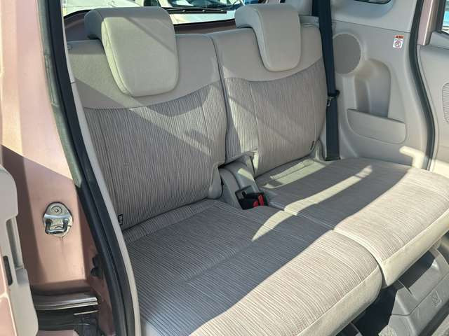 ���Ђł͌��I�������Ԃ𖈌���ʂɎd������s�Ȃ��A�����߂₷�����i�ł��񋟂��Ă���܂���