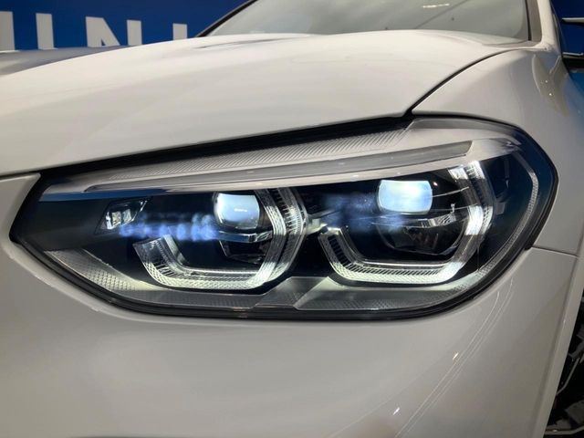 ��LED�w�b�h���C�g:��ԑ��s�����ǍD�Ȏ��E���m�ۂ����S���ĉ^�]�ł��鍂�P�xLED�w�b�h���C�g�𑕔�!�_�����x�������A����d�͂��}�����Ă��܂��B