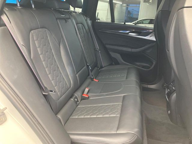 ���㕔���Ȃ��C�ɂȂ�悤�ȃL�Y�E�����ւ��蓙�A�傫�ȃ_���[�W�͂Ȃ��A�ǍD�ȏ�Ԃł��B