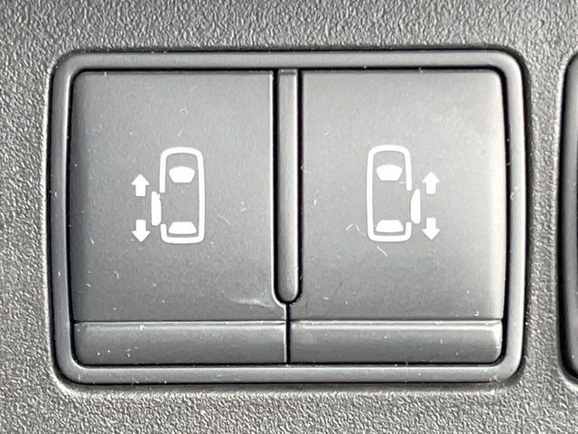 �y�����p���[�X���C�h�h�A�z�X�}�[�g�L�[��^�]�Ȃ̃X�C�b�`�Ō�ȗ����X���C�h�h�A�̊J���\���d��������͂����ăh�A���J����K�v�������A�����Ȃ��q�l�ł��ȒP�ɊJ���߂ł����K�ł���