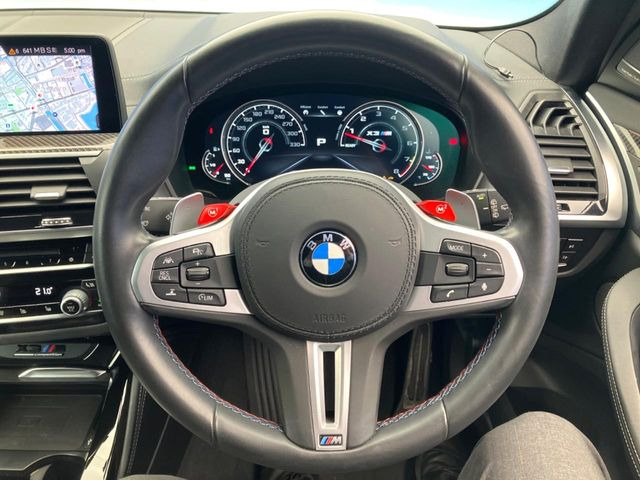 ���n���h�����̃X�������Ȃ��A���ꂢ�ȏ�Ԃ��ێ����Ă���܂��B�e�X�C�b�`���̓�����m�F�ς݂ł��B