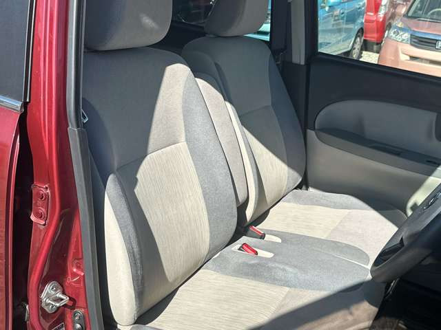 �I�[�����[�J�[�̌y�����Ԃ𒆐S�ɖL�x�ȎԎ����葵���Ă���܂��􂨒T���̂��Ԃ������ƌ�����܂�!!