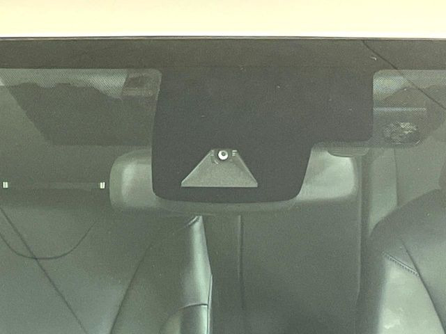 �y�g���^�Z�[�t�e�B�Z���X�z���s���ɑO���̎ԗ�����F�����A�Փ˂������Ȏ��͌x��ƃu���[�L�ŏՓˉ���Ɣ�Q�y�����A�V�X�g�B�����S�Ƀh���C�u�����y���݂��������܂��B