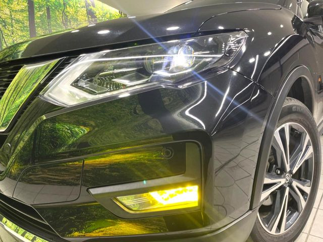 �yLED�w�b�h���C�g�z���V����ԑ��s�����ǍD�Ȏ��E���m�ۂ����S���ĉ^�]�ł��鍂�P�xLED�w�b�h���C�g�𑕔�!�_�����x�������A����d�͂��}�����Ă��܂��B