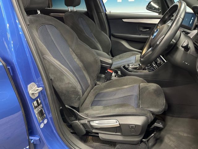 ��M�X�|�[�c��p�A���J���^�[���V�[�g:����������V�[�g�ގ���@�\�́A�h���C�o�[�𖣗������K�ȃh���C�r���O�����o���܂�!