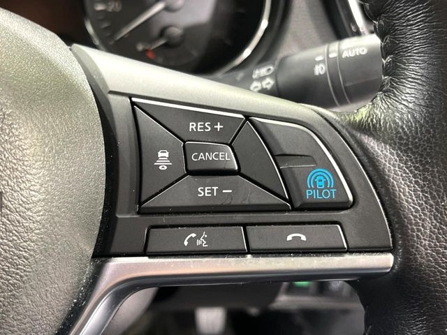 �y�v���p�C���b�g�z�������H�ł̒��������s���y��!!�a�؎��Ə��񑖍s�̃V�[���ŁA�A�N�Z���E�u���[�L�E�X�e�A�����O�������Ő��䂵�A�������^�]�̕��S���y�����Ă���܂���