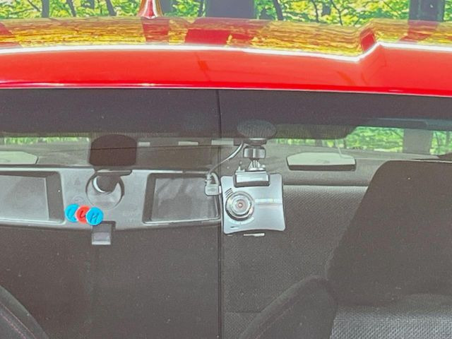 �y�h���C�u���R�[�_�[�z�h���C�u���R�[�_�[����!���s���͂������A������^�]�⎖�̂ɑ��������ہA�f���ŋL�^���A����̃��X�N�ɔ����܂��B���L�^�pSD�J�[�h�͂��q�l�����g�ł��������������K�v������܂��B