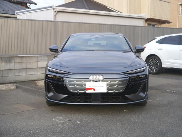 A6スポーツバック e-tronパフォーマンス