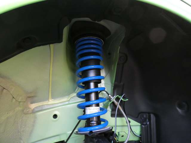 ���f�ڎԗ��́A�o�b�N���[�h�Ɉړ����Ă���ꍇ��N���[�j���O���œX���ɖ����ꍇ�A�܂��A�݌Ɉړ���ԗ��񑗓��Ō䗗�����Ȃ��ꍇ���������܂��B�������X�\�肪�����܂�ł�����A���O�ɂ��\������肢�v���܂��B