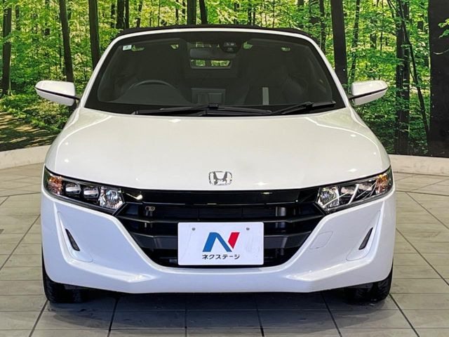 ���Ђł́A�S�ԁw�C�����Ȃ��x�̂��Ԃ̂ݎ�舵���Ă���܂��B��C�o�C���[�ɂ�錵�I�����d����̌�A���Ɍ�̎ԗ��`�F�b�N���s���A�l�N�X�e�[�W���F�肵�����i���Ȓ��ÎԂ����񋟂��Ă���܂��B