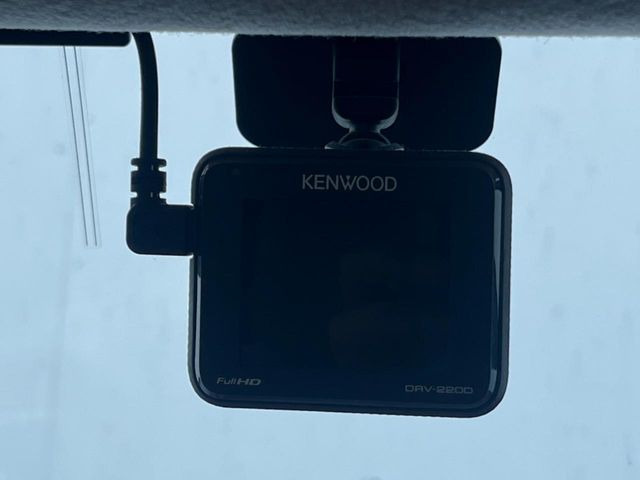 �y�h���C�u���R�[�_�[�z�h���C�u���R�[�_�[����!���s���͂������A������^�]�⎖�̂ɑ��������ہA�f���ŋL�^���A����̃��X�N�ɔ����܂��B���L�^�pSD�J�[�h�͂��q�l�����g�ł��������������K�v������܂��B