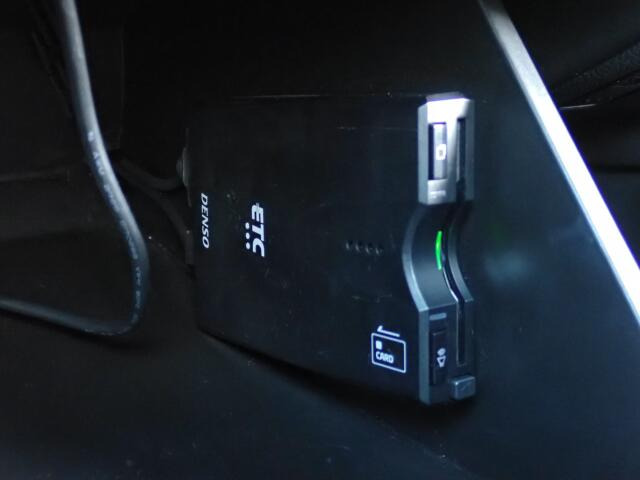 ETC���������Ă��܂��B�m���X�g�b�v�ŗ�������ʉ߂ł��܂��B���ꂵ�������ł���ˁB