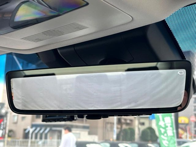 �y�f�W�^���C���i�[�~���[�z��Ȃ̑傫�ȉו��⓯��҂Ō�����m�F���Â炢���ł����S!�J�������B�e�����ԗ�����̉f�������[���~���[���ɕ\���B�N���A�Ȏ��E�ŏ󋵂̊m�F���\�ł�!