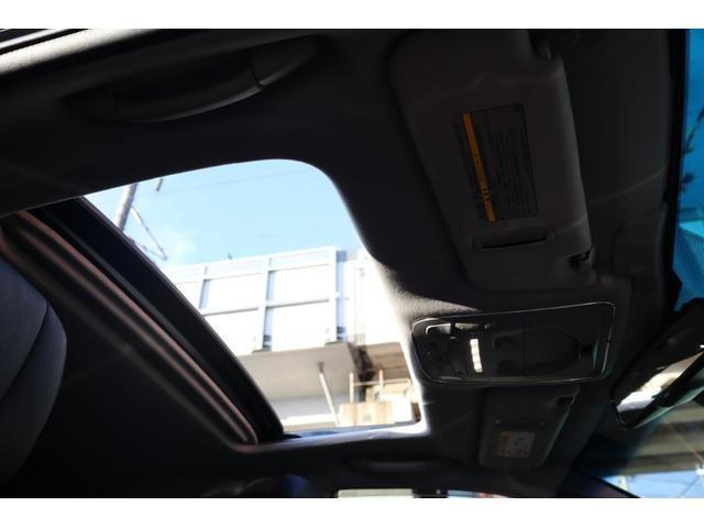 ���X�ւ̃��[�U�[���r���[���䗗�������B�n��25�N�̎��тɑ΂��A���q�l��蒸�������]���Ə��k�̎v���o���L�ڂ���Ă��܂��B�X�^�b�t�͌ւ�ɑz�����ӂ��A�e�ؒ��J�Ɏd�����������܂����Ƃ𐾂��܂�