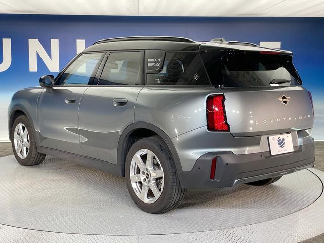 �������t�т̕ۏ؂̑��A���S�̍Œ�3�N�E���s�������ۏ�(�L��)�����p�ӁB�A���Ԃ����S���Ă��y���݂���������l�A�ۏؓ��e���[���͂������A�����_��&�I�C�������⃍�[�h�T�[�r�X���t�т��Ă���܂��B