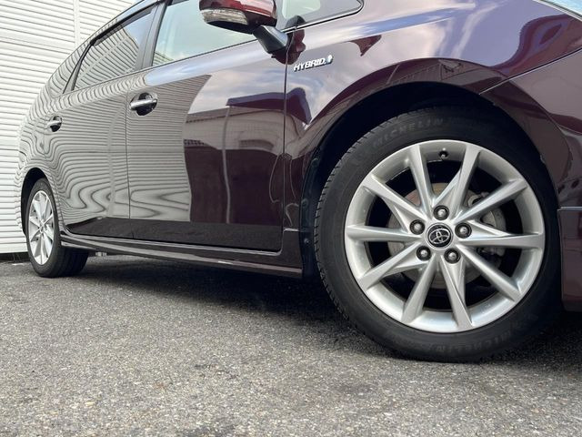 �y����16�C���`�A���~�z�C�[���z�O�ςɃ}�b�`���������A���~�z�C�[���𑕒����Ă���܂��B�e��ЊO�A���~�z�C�[����A�X�^�b�h���X�^�C�����戵�����Ă���܂��B���񂲑��k����������