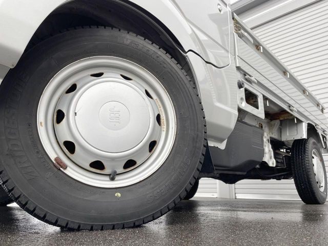 �y�X�`�[���z�C�[���z�l�N�X�e�[�W�ł́w�ЊO�A���~�z�C�[���x���D�]������!�L���u�����h���炨�l�ł��ȃA���~�܂ŕ��L������Ēv���܂���X�^�b�h���X�^�C������舵���Ă���܂��̂ł��C��������!