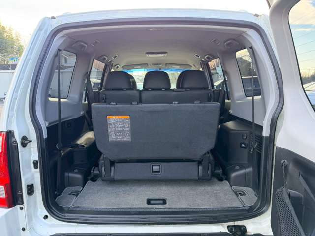 �C�ɂȂ邨�Ԃ�����܂�����E�̓d�b�ԍ����璼�ڂ��X�ɂ��₢���킹���������B�x�����@����ԗ����A��Ԃ܂łȂ�ł������������Ē����܂��B�X�^�b�t�ꓯ���A�����҂����Ă���܂��B