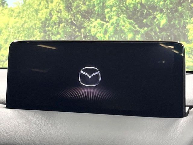 �y10.25�C���`�}�c�_�R�l�N�g�z�ԓ��̕��͋C�Ƀ}�b�`������^�f�B�X�v���C�B�X�}�z�ڑ��ł̃i�r�g�p��Bluetooth�Đ����A�l�X�ȋ@�\���y���߂܂��B�����I�ȃ_�C�������삪�\�ŁA�g��������ǍD�ł��B