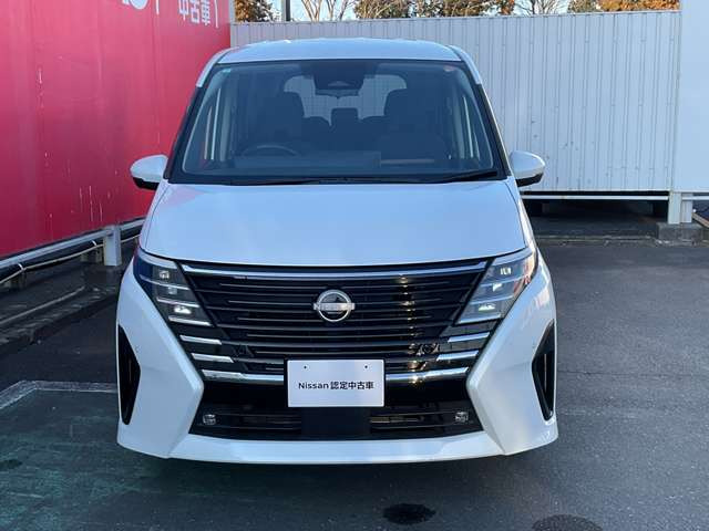 セレナ1.4 e-POWER ハイウェイスターV