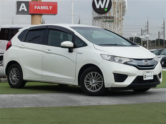 フィット1.5 ハイブリッド Fパッケージ