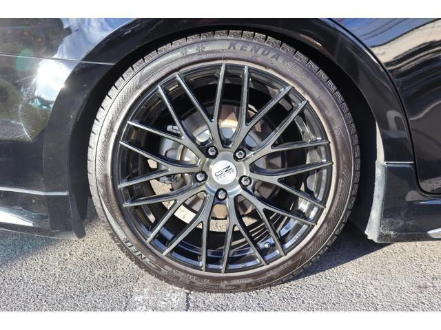 �O�iOZRACING18�C���`AW�ł��B�^�C����5���R���炢����܂�!�܂��܂�����܂��B�������ł���!