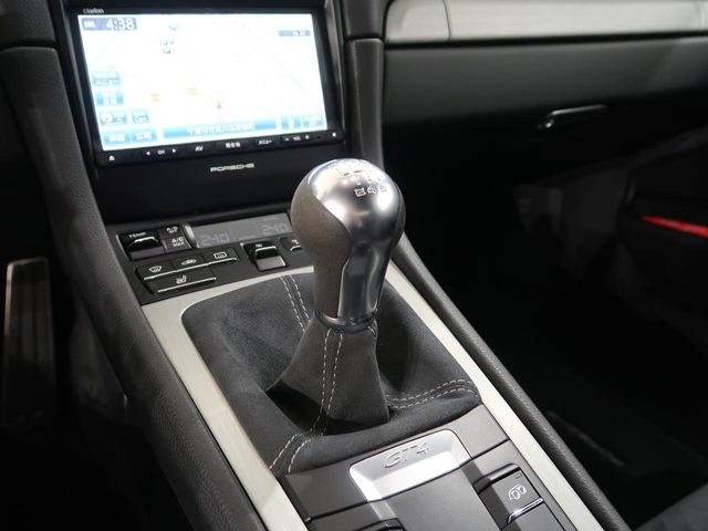 �C�ɂȂ�ӏ���A�摜�̃��N�G�X�g�Ȃǂ��C�y�ɃI�[�g�X�e�[�W�����̃v���~�A���J�[���X�^�b�t�ɂ��₢���킹���������BTEL:043-307-1322