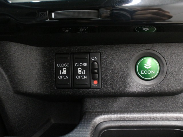 ステップワゴン1.5 スパーダ