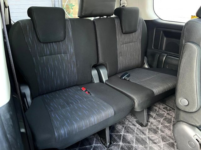 3��ڃV�[�g�͂�������ԗǍD����l�ł��������ƍ����Ē����܂��̂ŁA��l���ł̂��o���������N���N�ł��􂲉Ƒ��ŁA�C�̒m�ꂽ���ԂŁA�h���C�u�ɍs���̂��y���݂ł��ˁ�