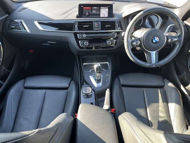 1シリーズ118i Mスポーツ エディション シャドー