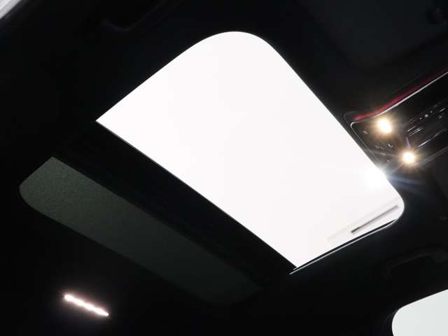 GLCクーペ220d 4マチック AMGラインパッケージ(ISG) 4WD