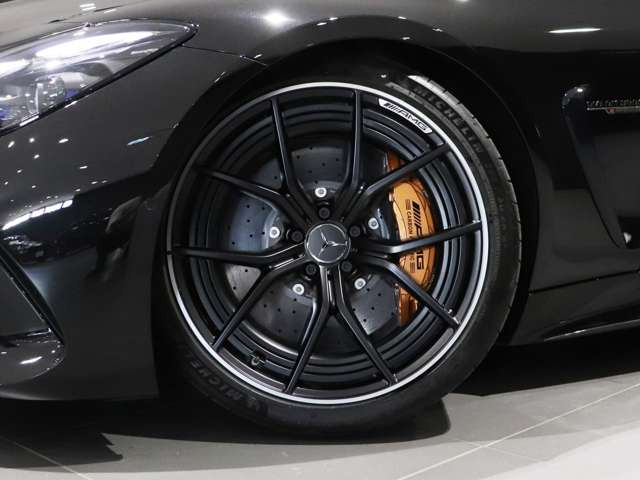 AMG GT 4ドアクーペ63 S E パフォーマンス 4WD