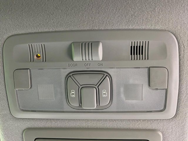 �y�����p���[�X���C�h�h�A�z�X�}�[�g�L�[��^�]�Ȃ̃X�C�b�`�Ō�ȗ����X���C�h�h�A�̊J���\���d��������͂����ăh�A���J����K�v�������A�����Ȃ��q�l�ł��ȒP�ɊJ���߂ł����K�ł���