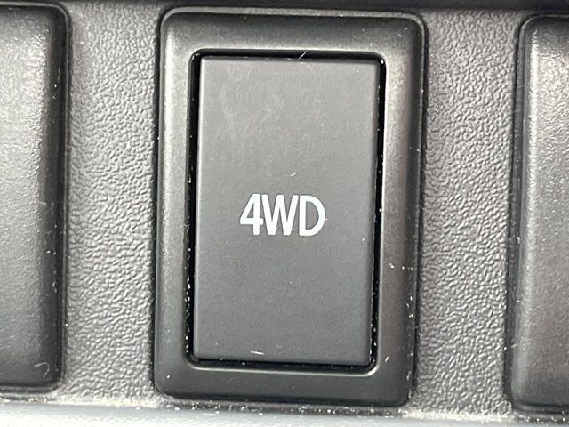 4WD�̂��Ԃł��̂ŁA�ᓹ�ł����S�ł���~��n�n��ɂ��Z�܂��̕��ȊO�ɂ��A�E�B���^�[�X�|�[�c����̕���~��n��֋A�Ȃ����@�������ɂ���������!