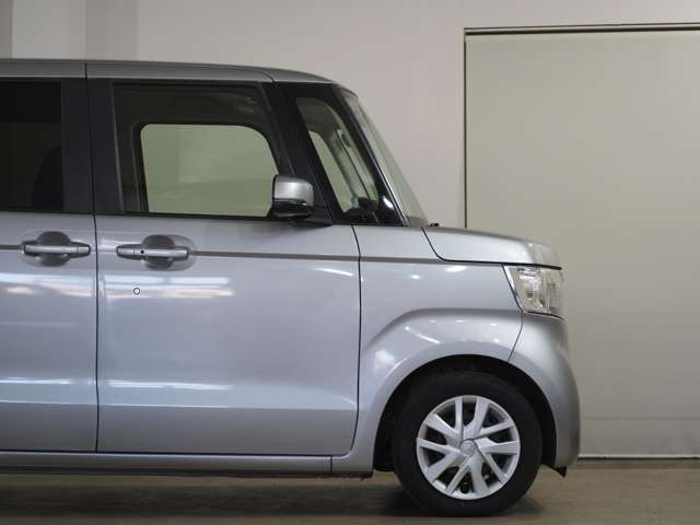 LINE�n�߂܂�����l�b�g�ɂ͍ڂ��Ă��Ȃ��ʐ^���������A�G���W���������������Ȃǂ̂��v�]�ɂ��������܂�!�F�B�o�^���ă��b�Z�[�W�������M������(^&omega;^)