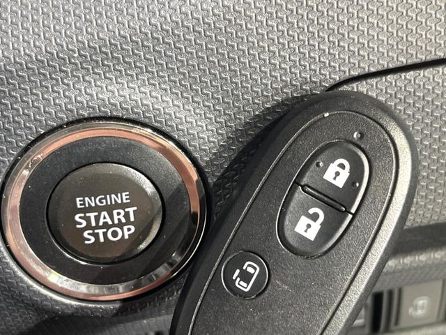 �y�L�[���X�X�^�[�g�V�X�e���z�J�o����|�P�b�g�ɓ��ꂽ�܂܂ł��h�A�̎{���E�������\�ȃX�}�[�g�L�[�𑕔��B�G���W���̃I���E�I�t�����J�M�����o���K�v����������Ƃ��Ă��֗��ł���