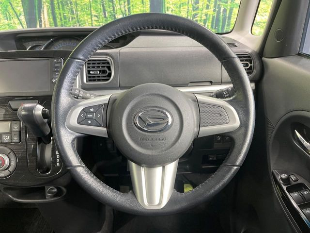 �y�X�e�A�����O�X�C�b�`�z�^�]���A�O������ڐ������炷���ƂȂ��A�I�[�f�B�I���̑��삪�\�ȕ֗��@�\!���S&���K�ȃh���C�u�����o���Ă���܂���