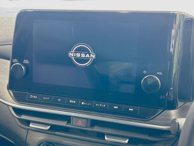 �yBOSE�T�E���h�V�X�e���t������9�^�i�r�z�[���̃i�r�@�\�͂������A���x�ȃ`���[�j���O�\�͂����ڂ���Ă���A�������ȉ��y�����y���݂��������܂���