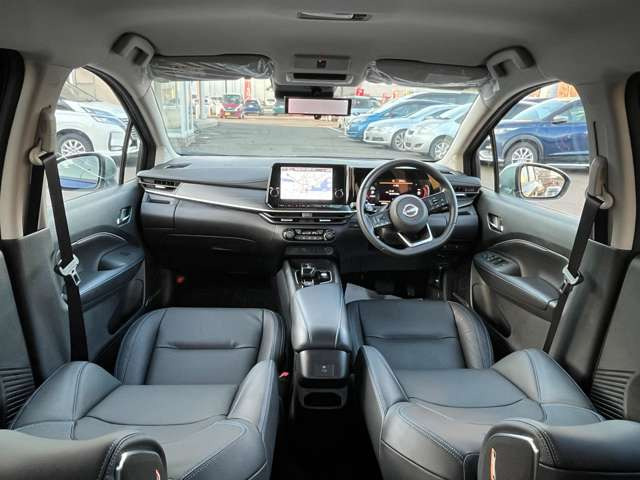 ノートオーラ1.2 AUTECH FOUR 4WD