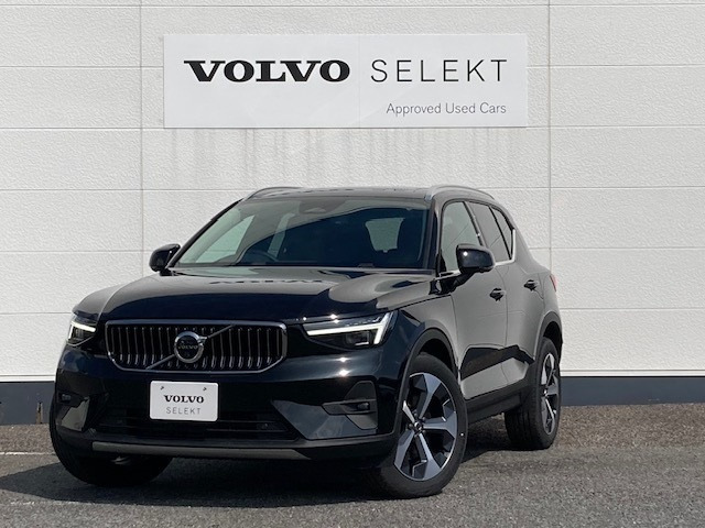 XC40ウルトラ B4 AWD 4WD