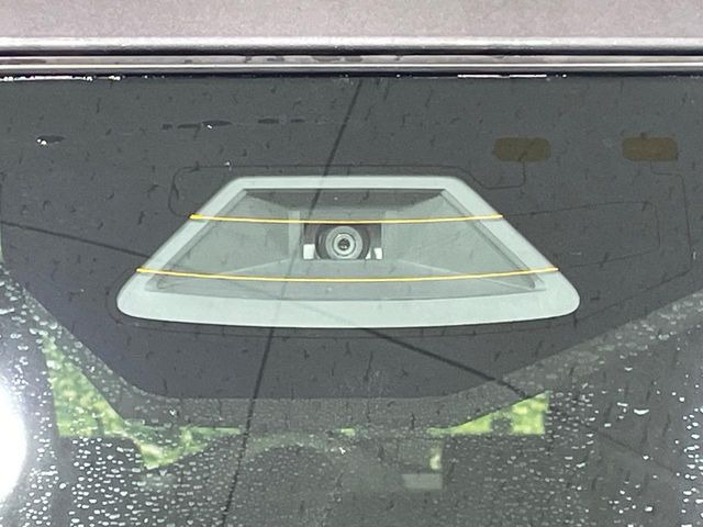 �y�X�Y�L �Z�[�t�e�B�T�|�[�g�z���s���ɑO���̎ԗ�����F�����A�Փ˂������Ȏ��͌x��ƃu���[�L�ŏՓˉ���Ɣ�Q�y�����A�V�X�g�B�����S�Ƀh���C�u�����y���݂��������܂��B