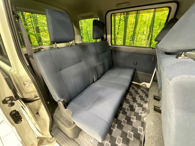 �^�]�ȃV�[�g���͎g�p�������Ȃ��A�ǍD�ȏ�ԂƂȂ��Ă��܂��B���J�Ɏg���Ă������Ƃ��悭�킩��܂��ˁB