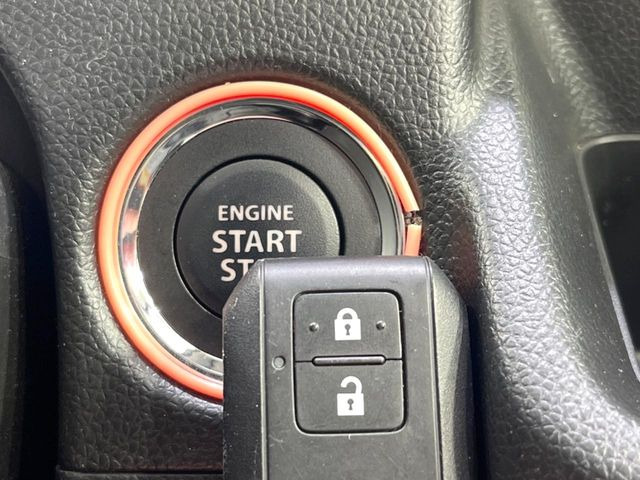 �y�L�[���X�X�^�[�g�V�X�e���z�J�o����|�P�b�g�ɓ��ꂽ�܂܂ł��h�A�̎{���E�������\�ȃX�}�[�g�L�[�𑕔��B�G���W���̃I���E�I�t�����J�M�����o���K�v����������Ƃ��Ă��֗��ł���