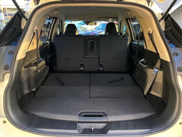 �����A�V�[�g��|���Ƃ���ȂɍL�X�Ƃ������Q�b�W���[���ɑ��ς����傫�ȉו��̂������������S�ł��ˁ�