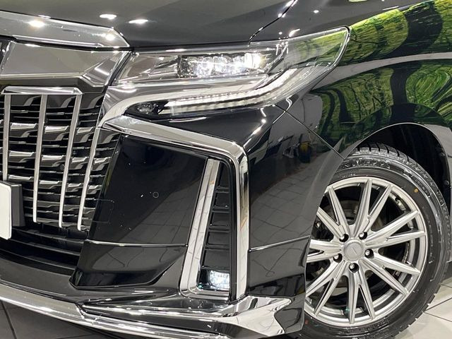 �y�O��LED�w�b�h���C�g�z�X�^�C���b�V���Ȍ����ڂ̎O��LED�w�b�h���C�g�𑕔���X�^�C�������łȂ��A��Ԃ̑��s�����E�ǍD�ň��S���Ă���肢�������܂��B